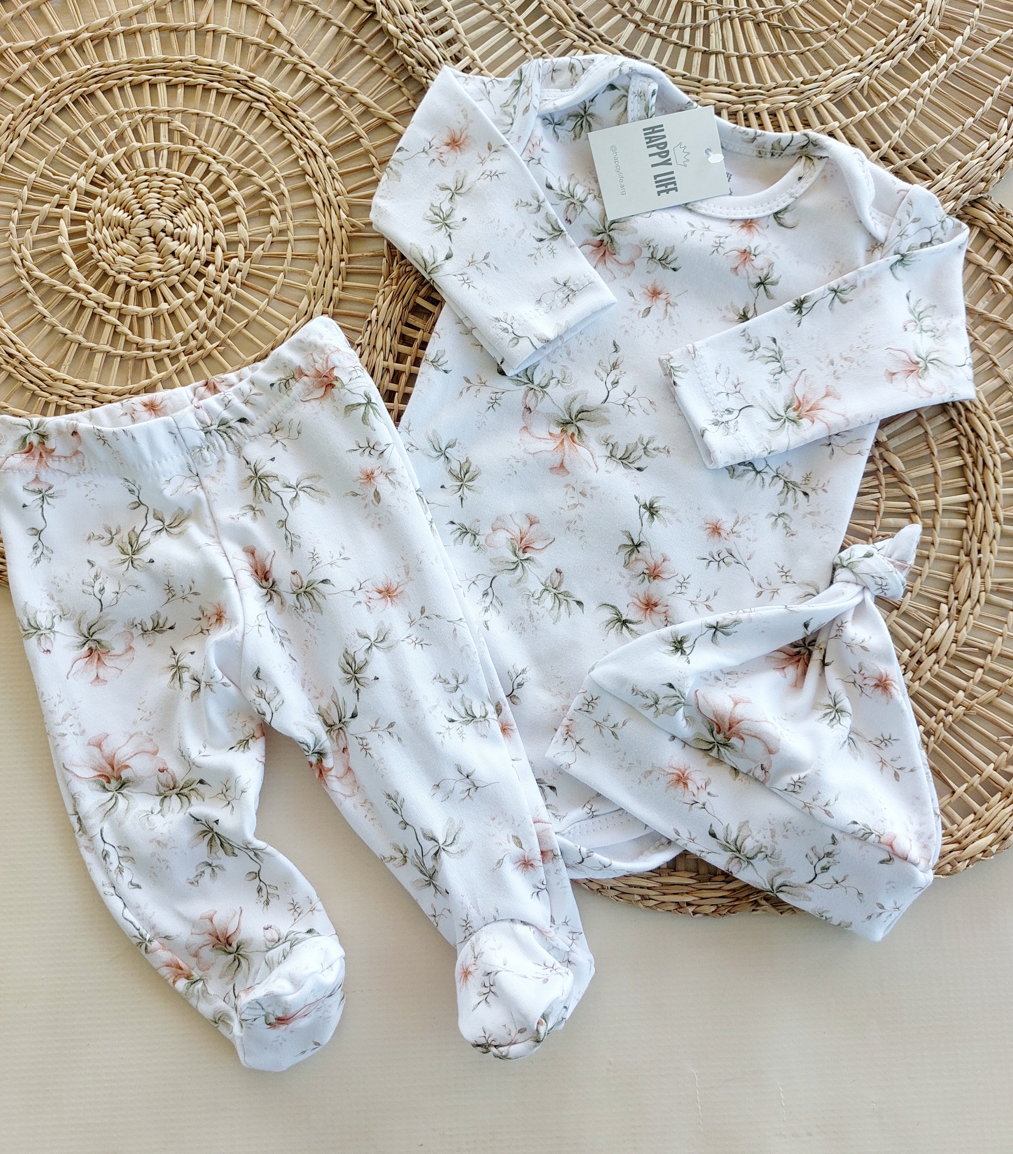 KIT RN Gale Pima - Flores rosa claro - Auremi ropa infantil